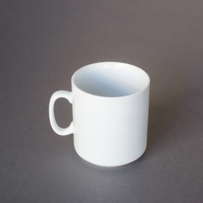 Nimikoitu kahvimuki